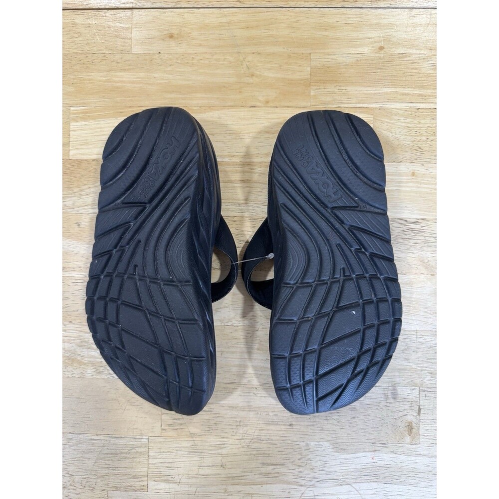 Hoka One Women’s Ora Recovery Sandals Size 7 Black Flip Thong Comfort Vegan EUC - Picture 7 of 8